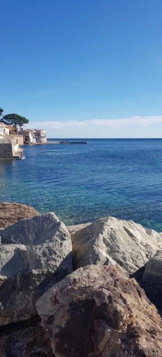 T1 Bis A 50 M De La Plage Sainte-Maxime Exterior foto